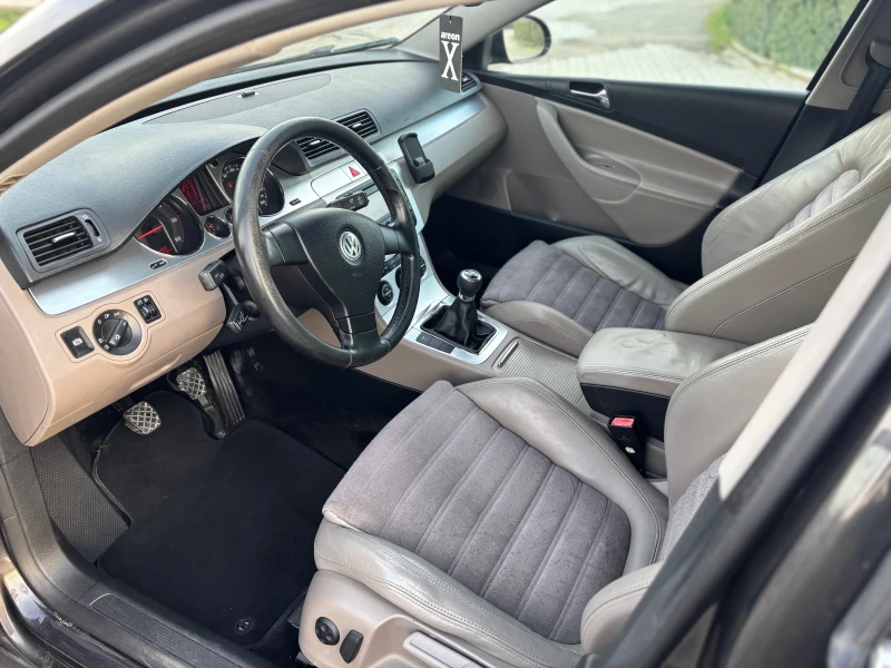 VW Passat 1.9tdi Highline , снимка 6 - Автомобили и джипове - 52576057