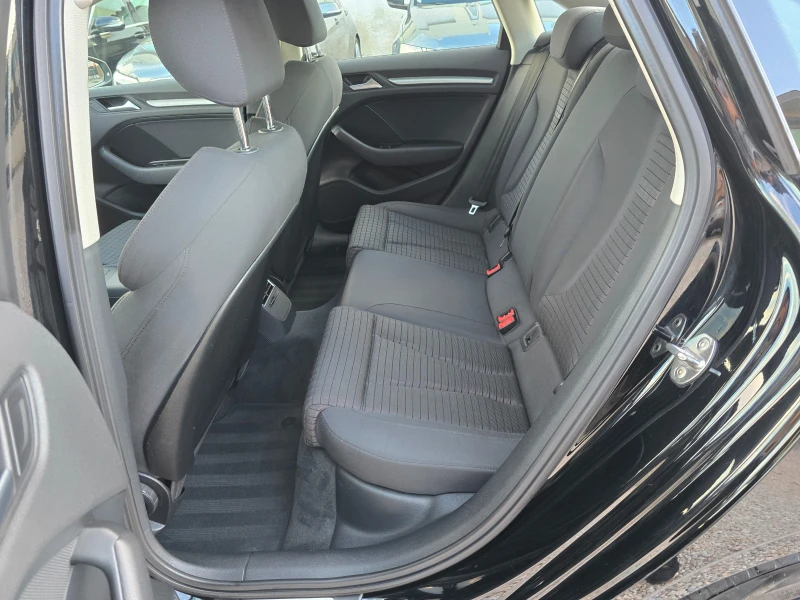 Audi A3 2.0TDI S-LINE , снимка 13 - Автомобили и джипове - 53036658