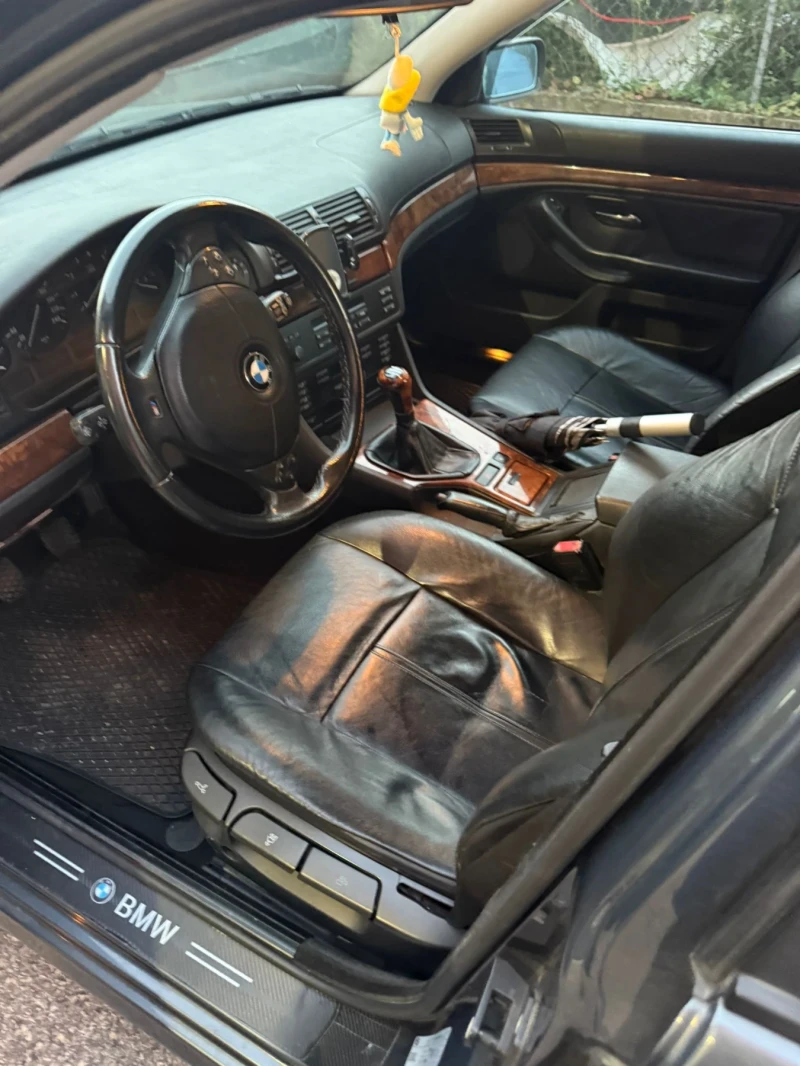 BMW 520, снимка 3 - Автомобили и джипове - 53291819
