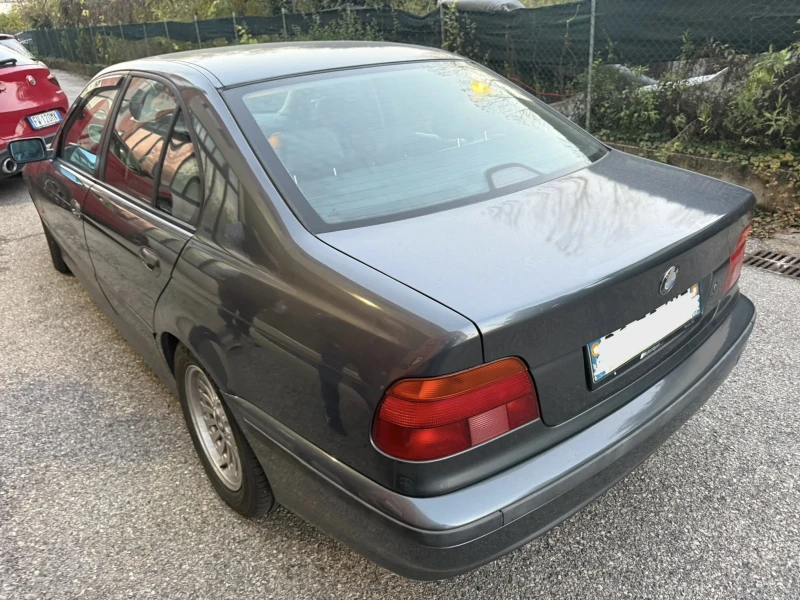 BMW 520, снимка 5 - Автомобили и джипове - 53291819
