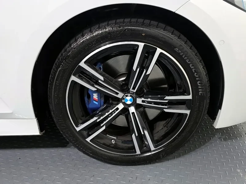 BMW 320 320D Touring M Sports, снимка 5 - Автомобили и джипове - 54954475