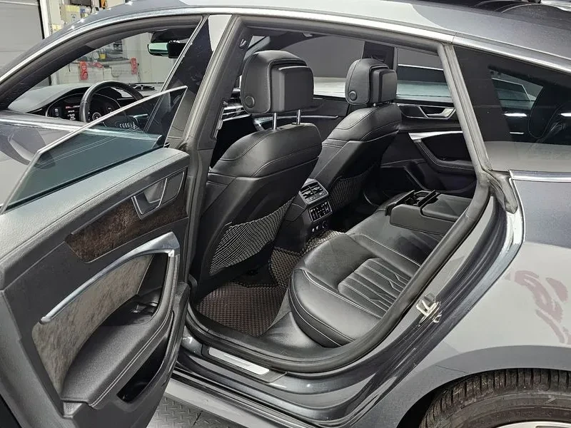 Audi A7 3.0 TDI Quattro - САМО 30% АВАНС, снимка 11 - Автомобили и джипове - 55430836
