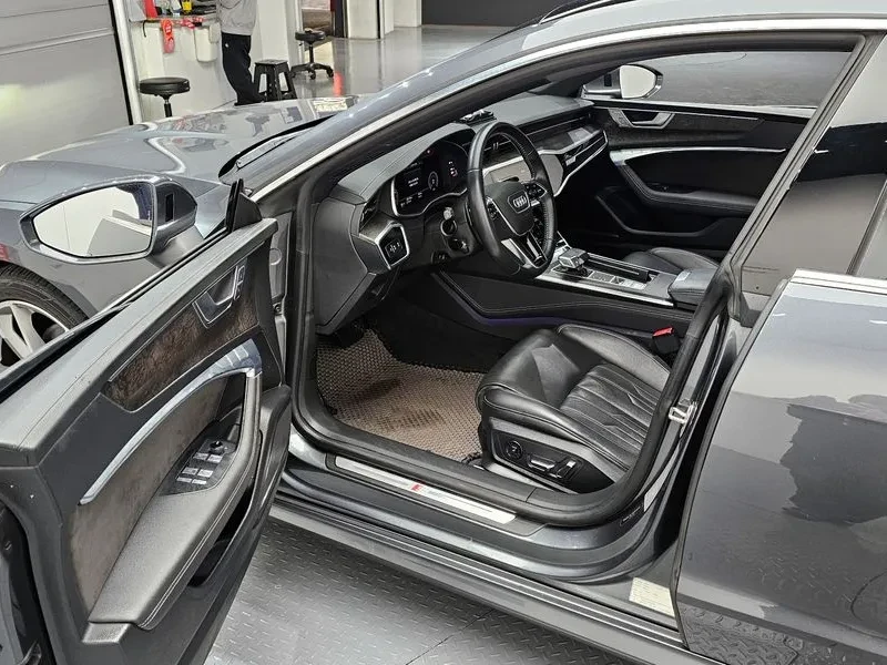 Audi A7 3.0 TDI Quattro - САМО 30% АВАНС, снимка 10 - Автомобили и джипове - 55430836