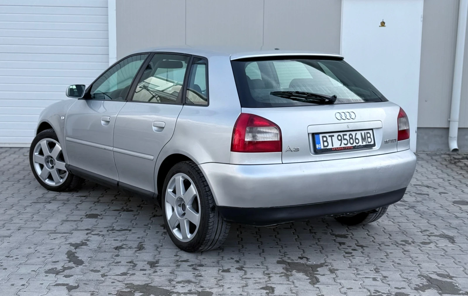 Audi A3 1.9TDI 101 HP Климатроник - изображение 3