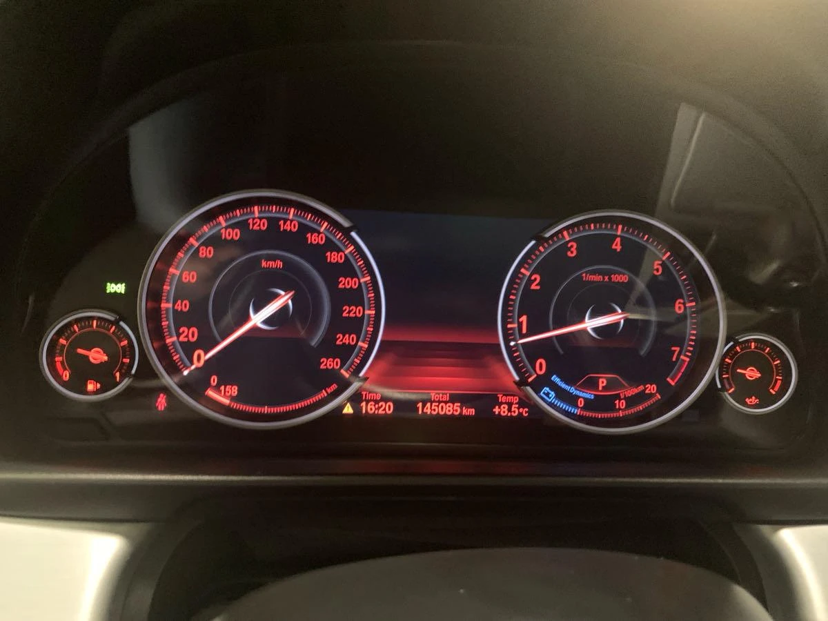 BMW 528 * 528i xDrive* CARFAX&* АВТОФИНАНСИРАНЕ*  - изображение 8