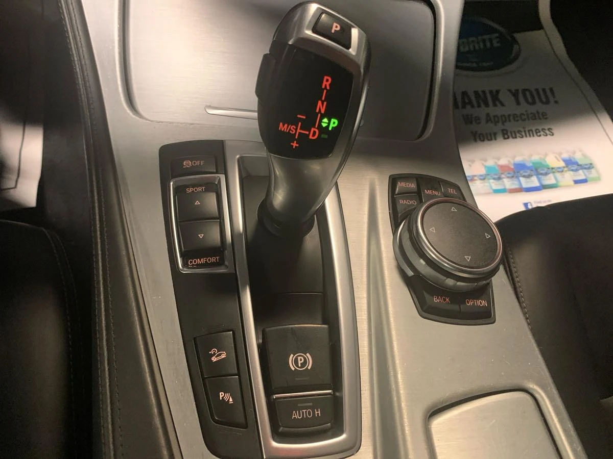 BMW 528 * 528i xDrive* CARFAX&* АВТОФИНАНСИРАНЕ*  - изображение 9