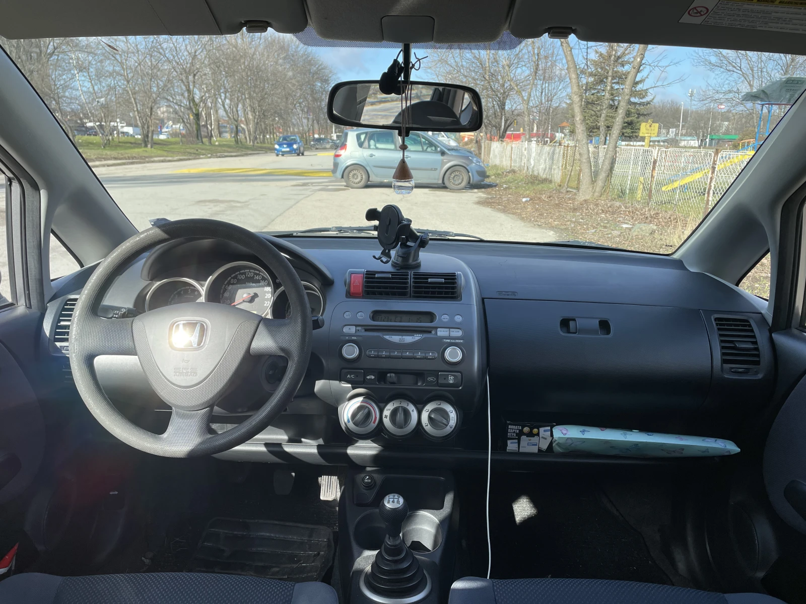 Honda Jazz 1.2 , снимка 9 - Автомобили и джипове - 53875896