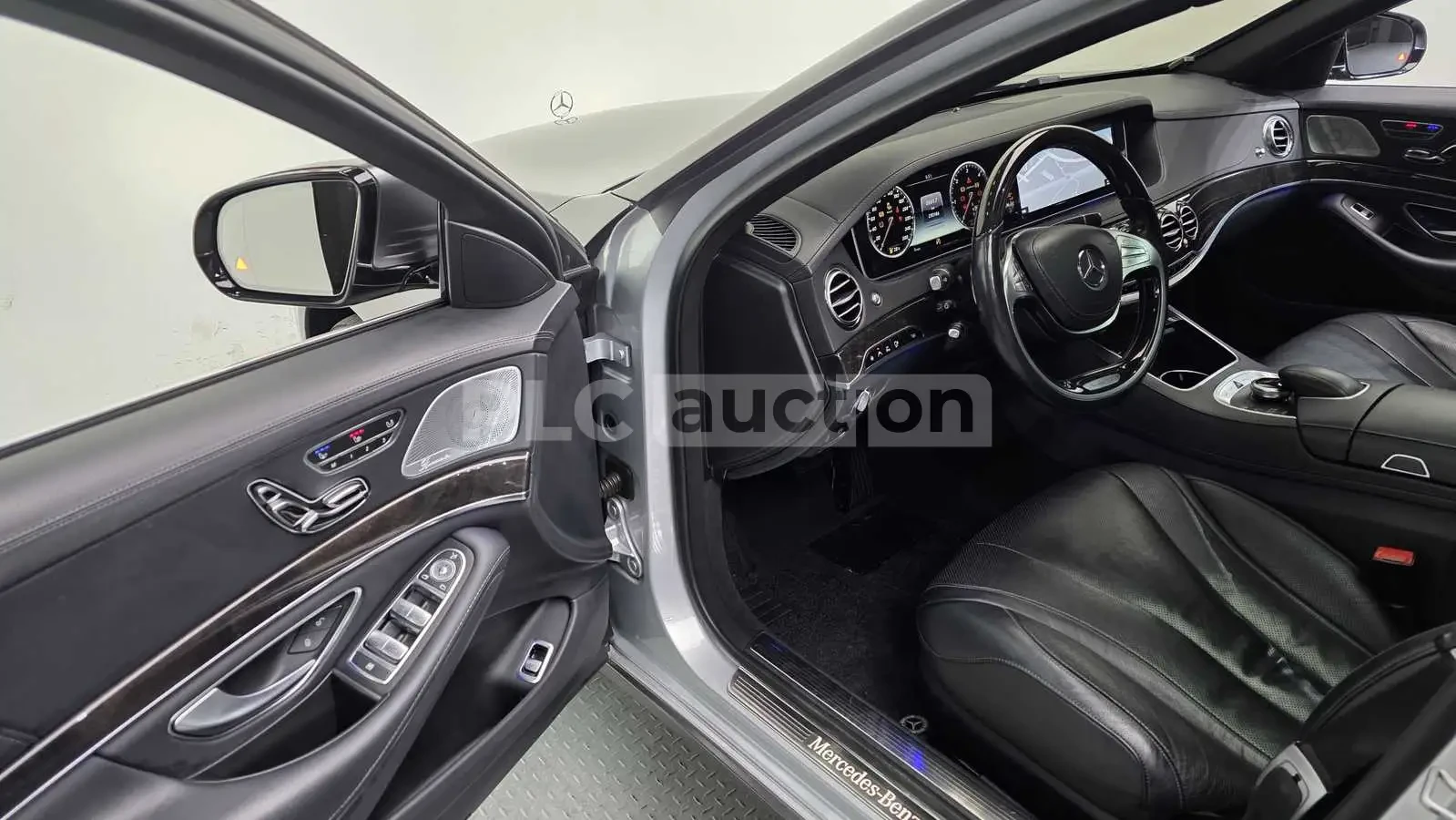 Mercedes-Benz S 450 4Matic* ОБДУХВАНЕ* КОЖЕН САЛОН, снимка 12 - Автомобили и джипове - 54055953