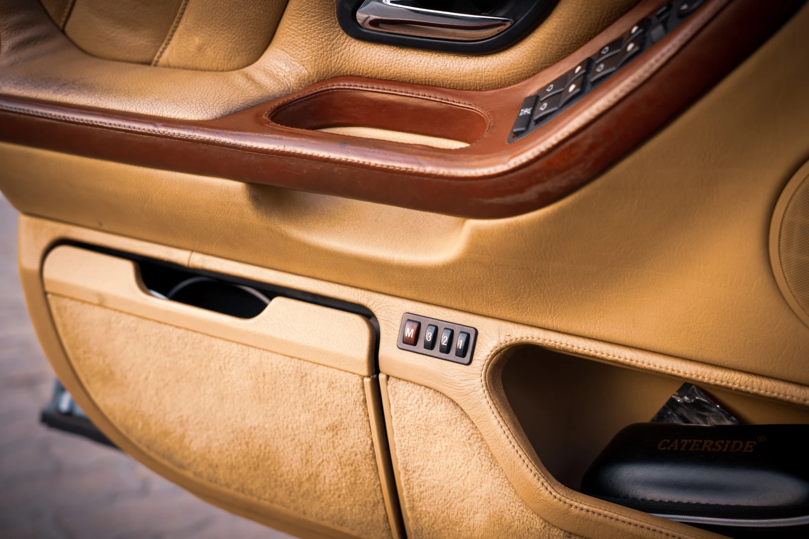 BMW 735 Individual Face, снимка 9 - Автомобили и джипове - 54175011