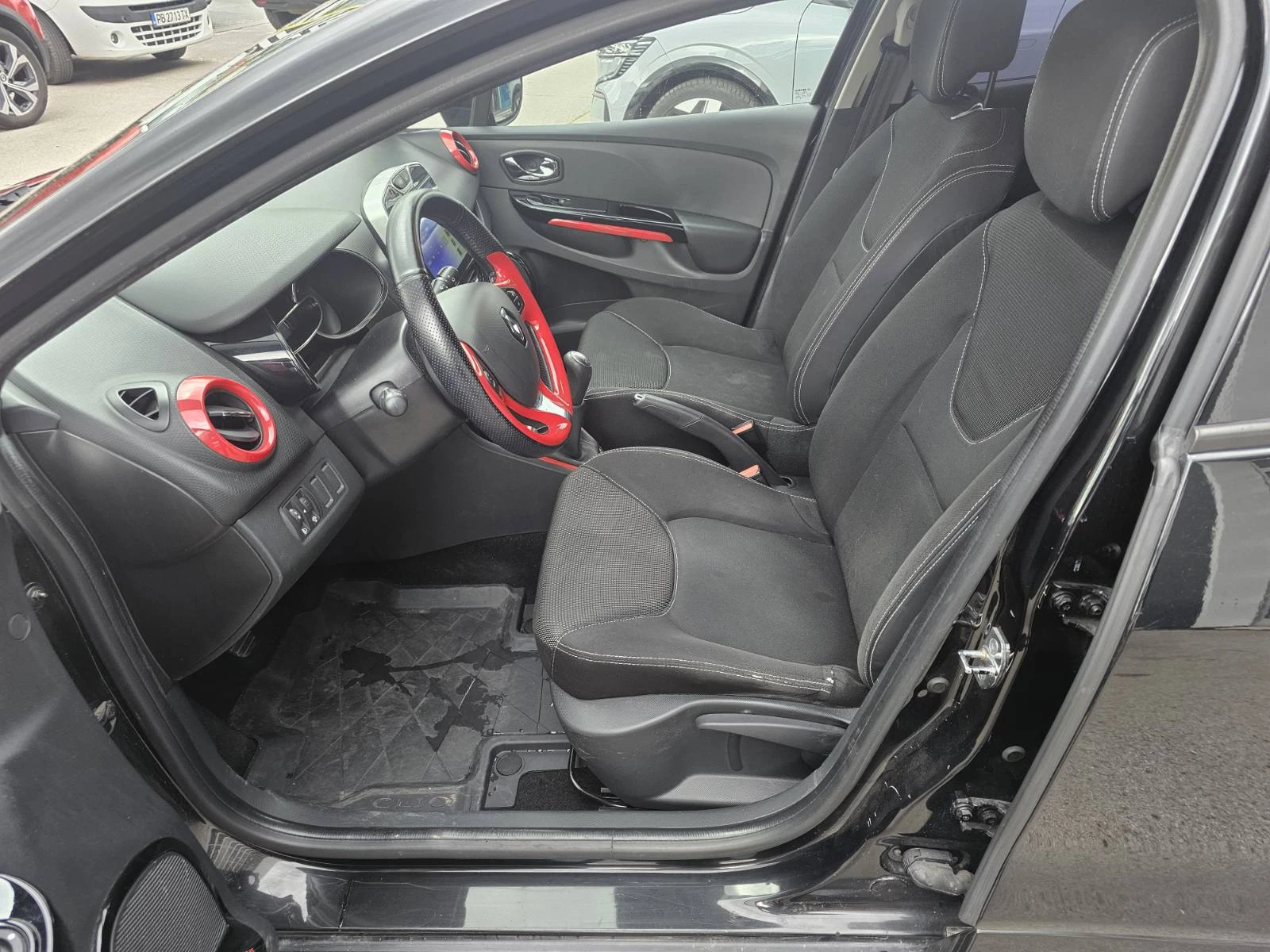 Renault Clio 1.2 TCe 75 hp (� N1 �����������) | Mobile.bg � ����������� 13