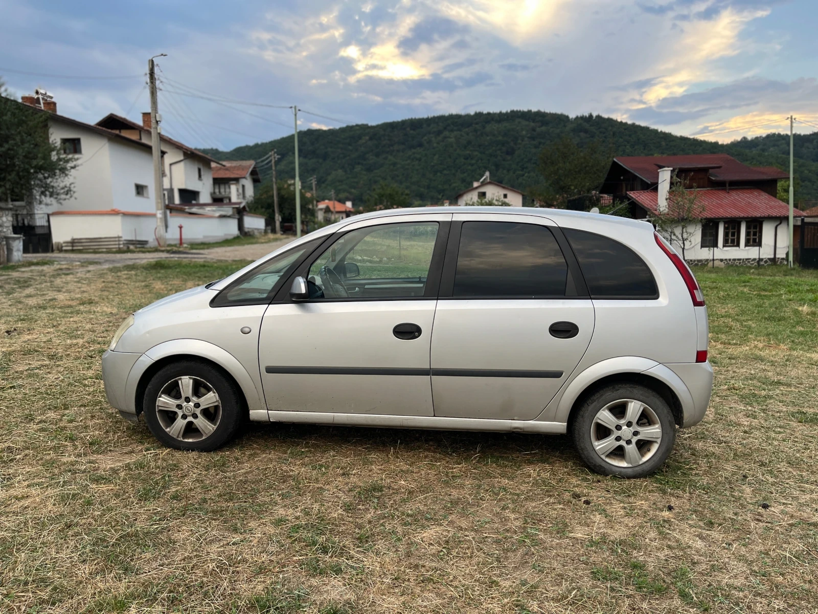 Opel Meriva, снимка 7 - Автомобили и джипове - 54442660