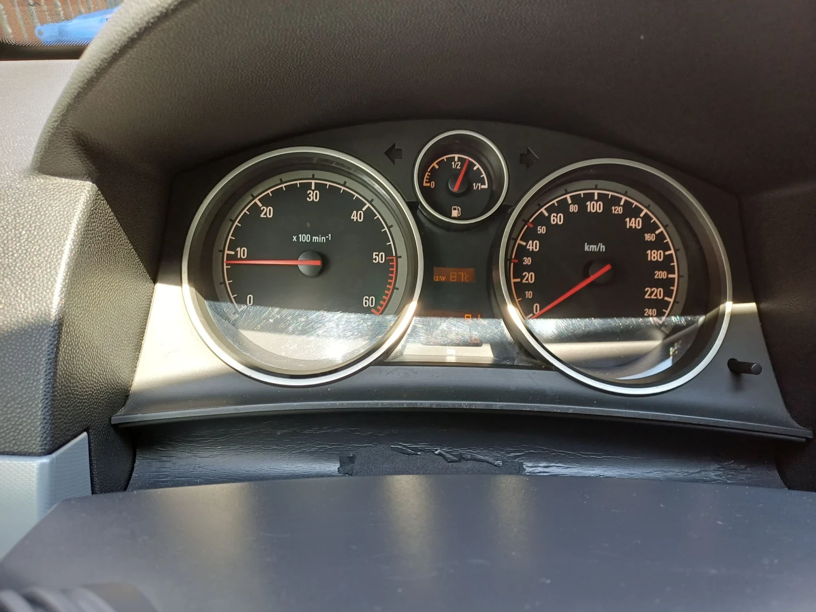 Opel Astra, снимка 10 - Автомобили и джипове - 55163969