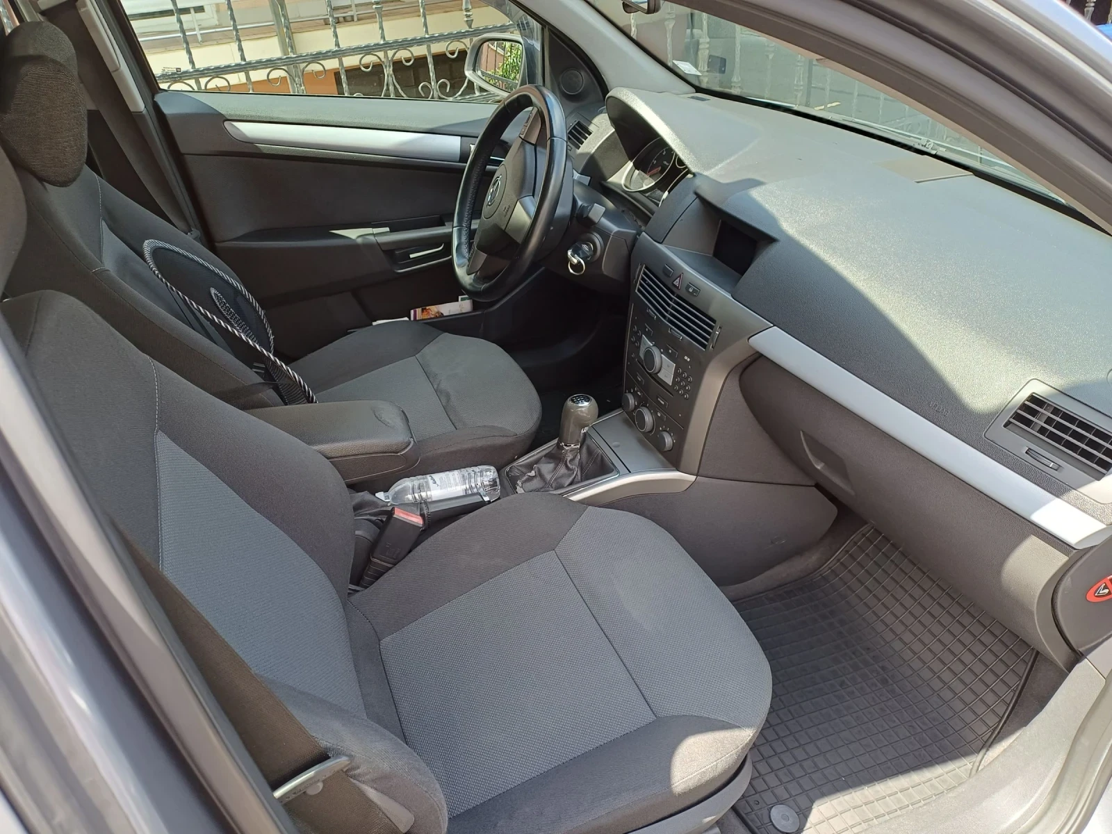 Opel Astra, снимка 6 - Автомобили и джипове - 55163969