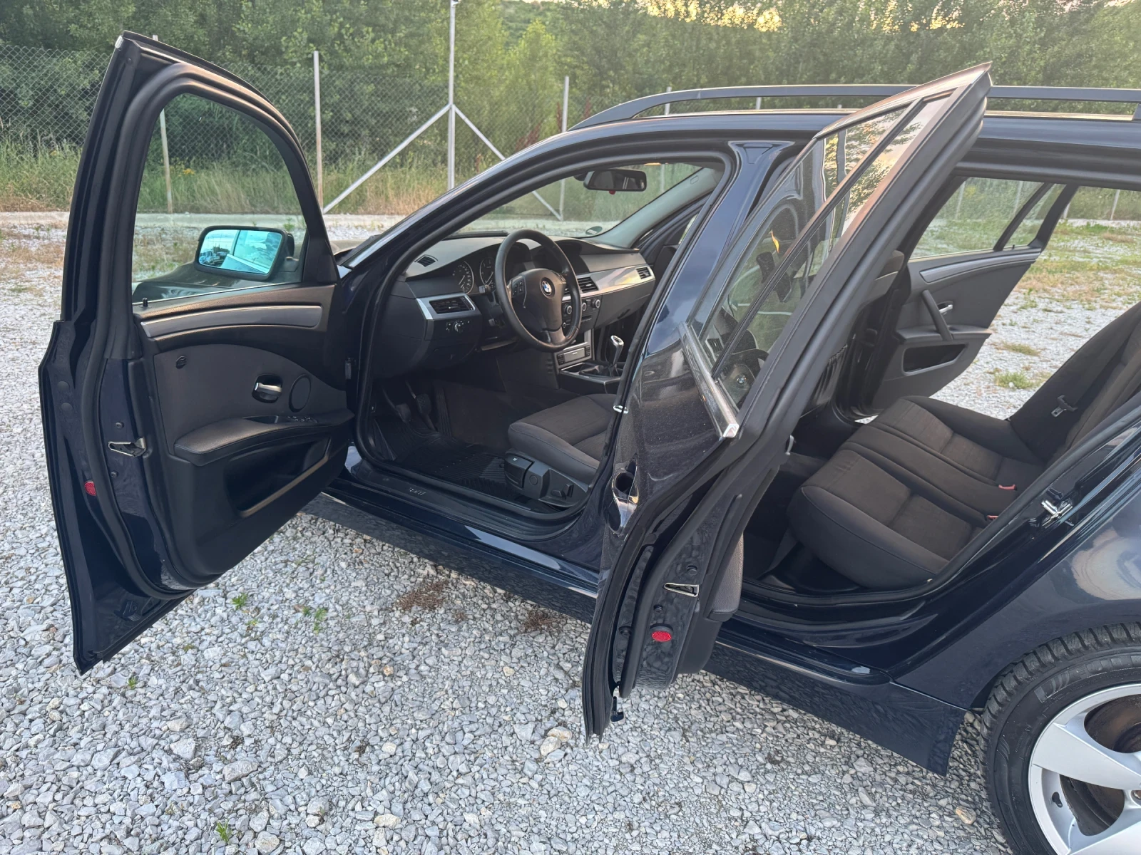 BMW 525 3.0 d фейслифт, снимка 11 - Автомобили и джипове - 55180933