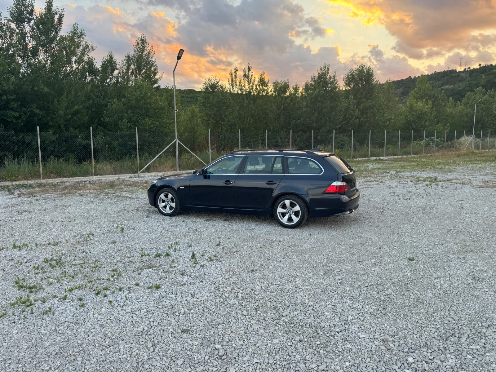 BMW 525 3.0 d фейслифт, снимка 6 - Автомобили и джипове - 55180933