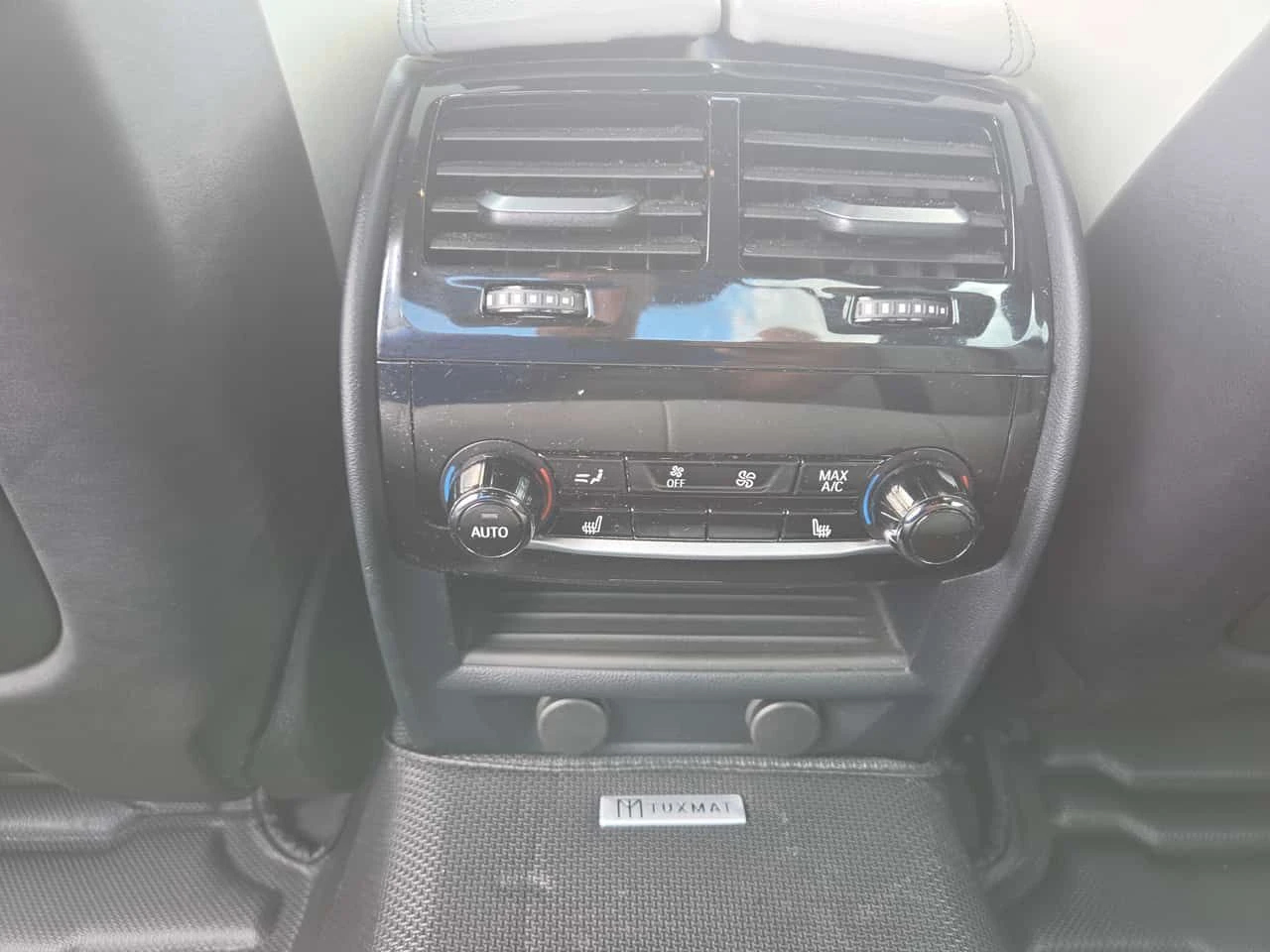 BMW M5 * CARFAX * ОПЦИЯ ЗА ФИНАНСИРАНЕ, снимка 12 - Автомобили и джипове - 55504884