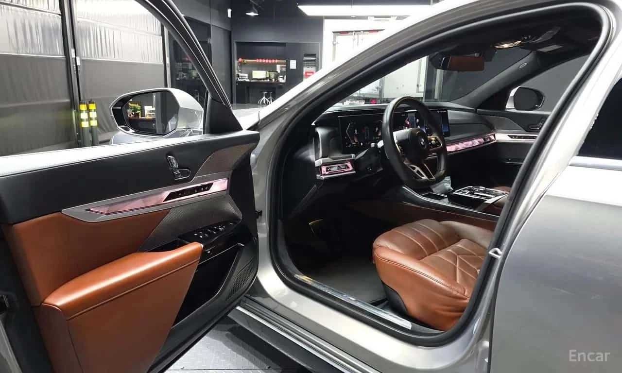 BMW 740 * M Sport * ������ * B&W ����� *  | Mobile.bg � ����������� 10