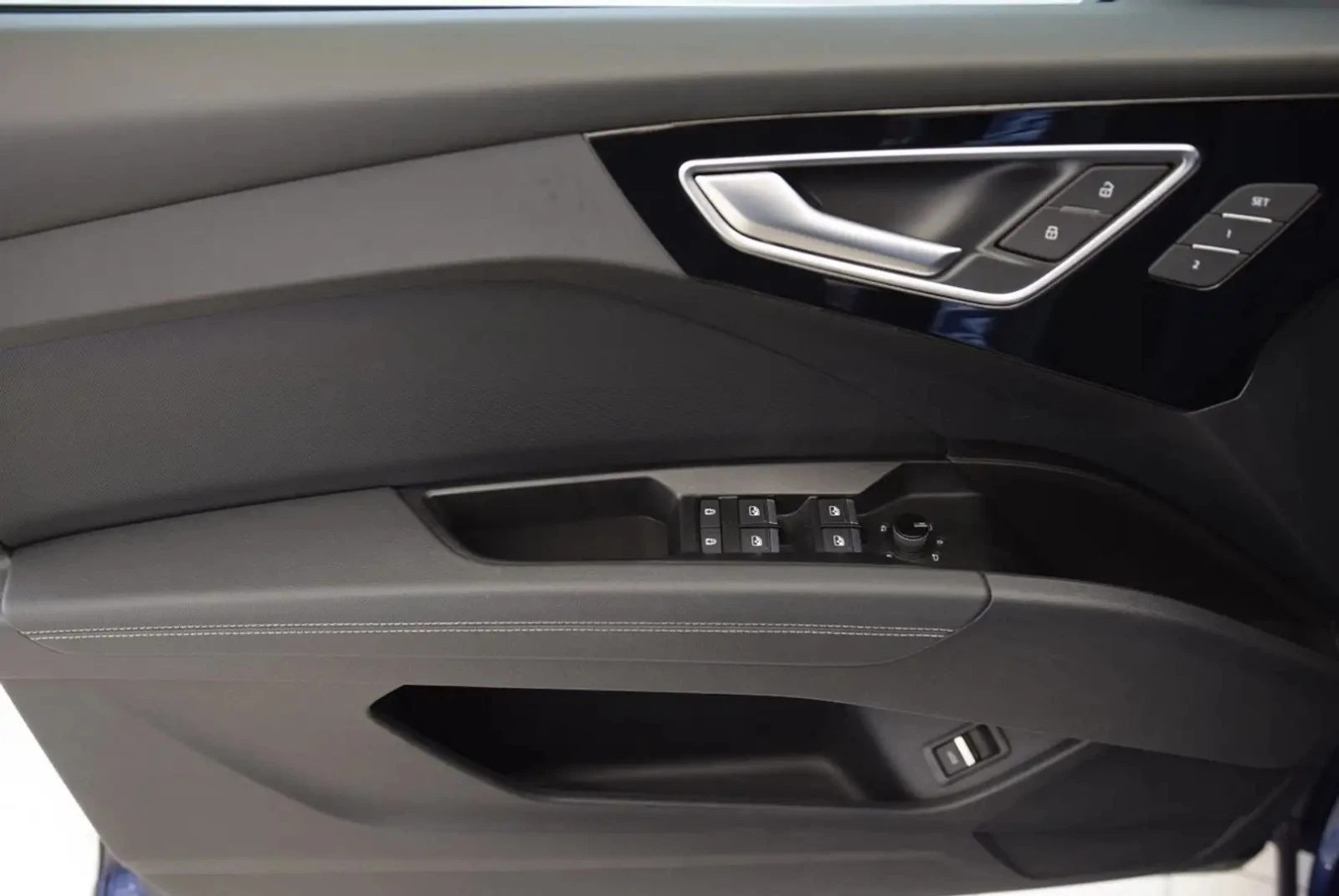 Audi E-Tron Q4 50 QUATTRO* TECHNIK* 2022* PANO* ������ ���� | Mobile.bg � ����������� 16
