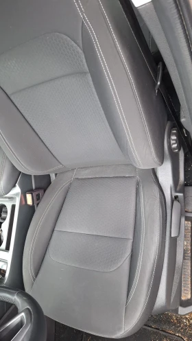 Ford Kuga 1.5 EcoBoost SeS 2WD ST-Line, снимка 13