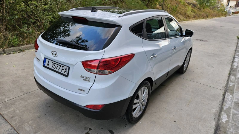 Hyundai IX35 2.0 CRDI 184ps 4X4, снимка 5 - Автомобили и джипове - 47615245