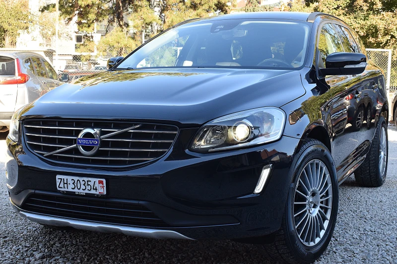 Volvo XC60 2.4ШВЕЙЦАРИЯ/D5/215к.с./LUX/КОЖА/НАВИ/DVD/КСЕНОН, снимка 1 - Автомобили и джипове - 47695599