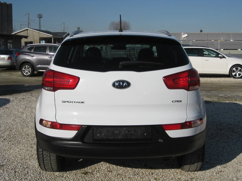 Kia Sportage 1, 7 CRDI  SLS, снимка 6 - Автомобили и джипове - 53599237