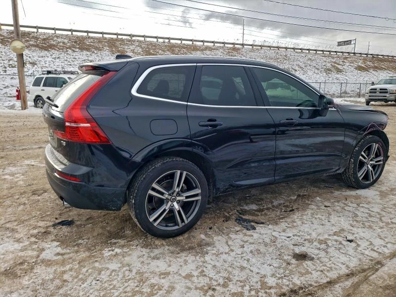Volvo XC60 2.0L 4 Front-wheel Drive, снимка 6 - Автомобили и джипове - 52857609