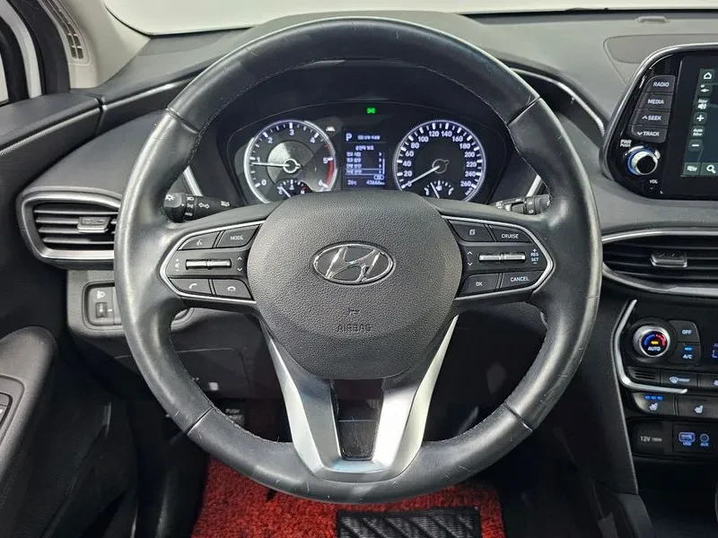 Hyundai Santa fe 2.0 2Wd Premium, снимка 13 - Автомобили и джипове - 55938424
