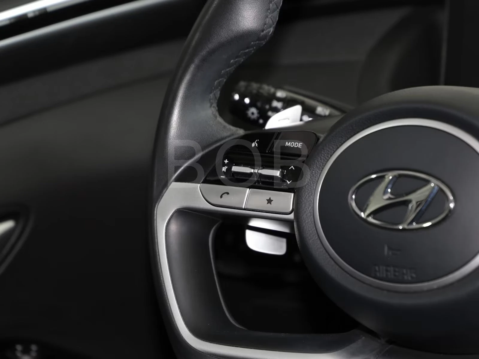 Hyundai Tucson 1.6T-GDI/TREND/265HP/PHEV/4WD/360/KRELL/NAVI/419f - изображение 6
