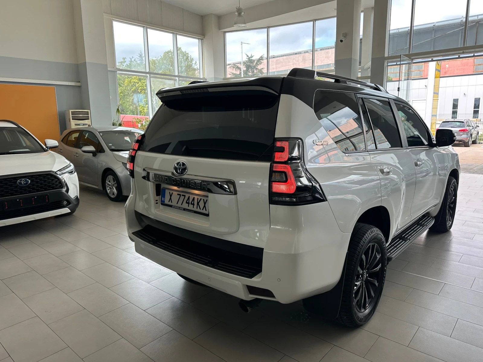 Toyota Land cruiser BlackEdition - изображение 5