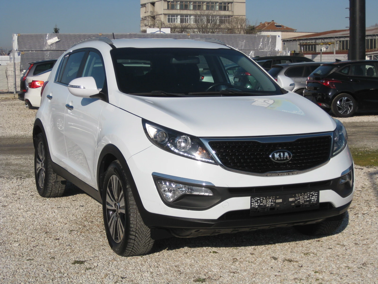 Kia Sportage 1, 7 CRDI  SLS - изображение 3
