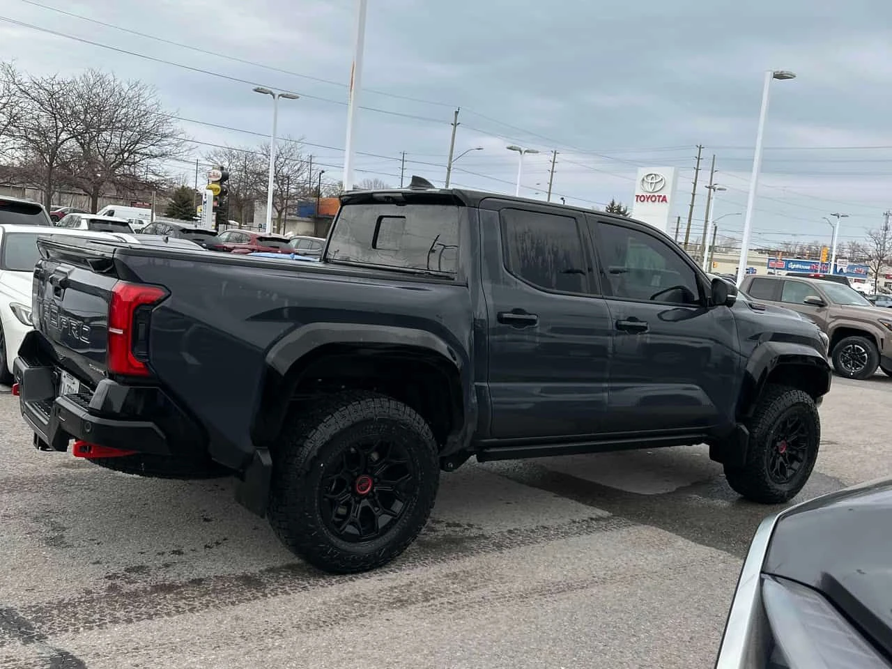 Toyota Tacoma * Hybrid * CARFAX * ПОДГРЕВ* ПАНОРАМА* , снимка 3 - Автомобили и джипове - 53733799