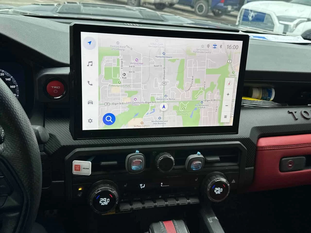 Toyota Tacoma * Hybrid * CARFAX * ПОДГРЕВ* ПАНОРАМА* , снимка 9 - Автомобили и джипове - 53733799