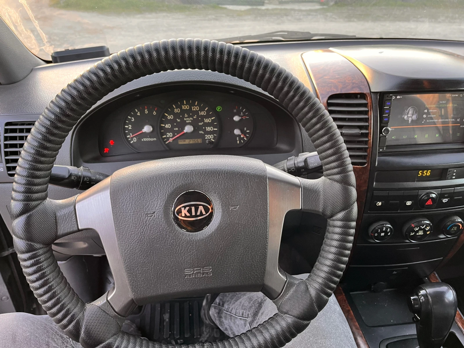 Kia Sorento 25 140hp, снимка 6 - Автомобили и джипове - 53839569