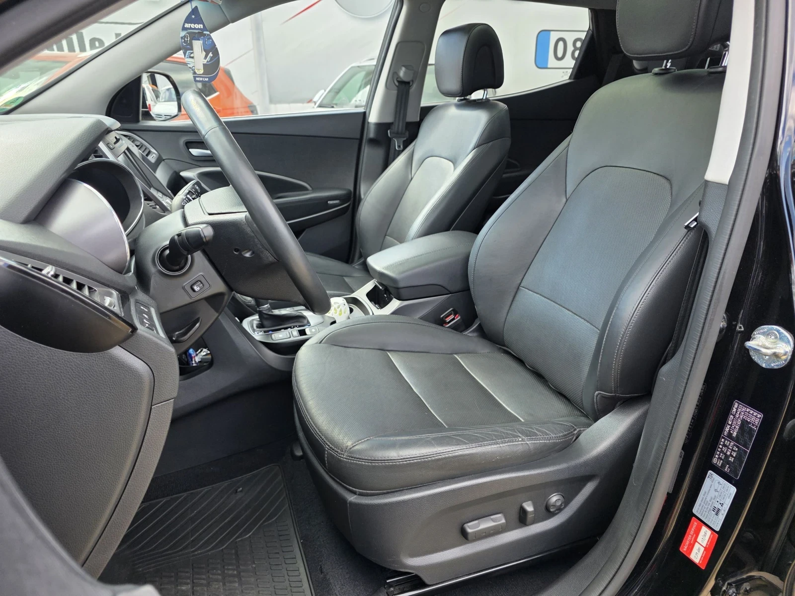 Hyundai Santa fe 2.2 CRDI 197кс | AWD | Всички екстри , снимка 9 - Автомобили и джипове - 54155222