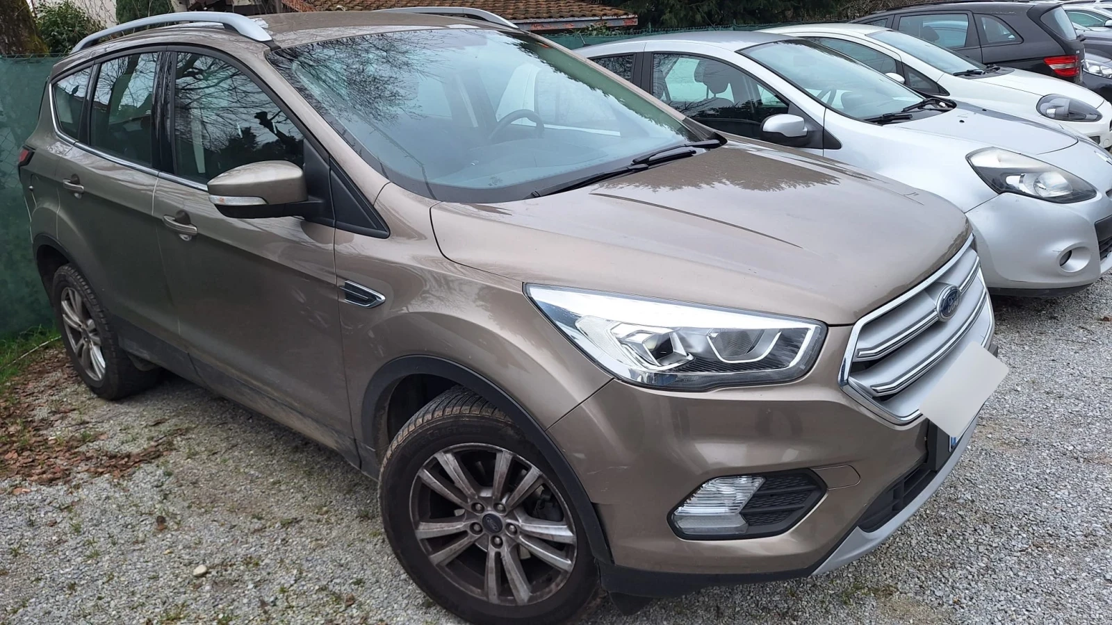 Ford Kuga 1.5 EcoBoost SeS 2WD ST-Line, снимка 3 - Автомобили и джипове - 54177653