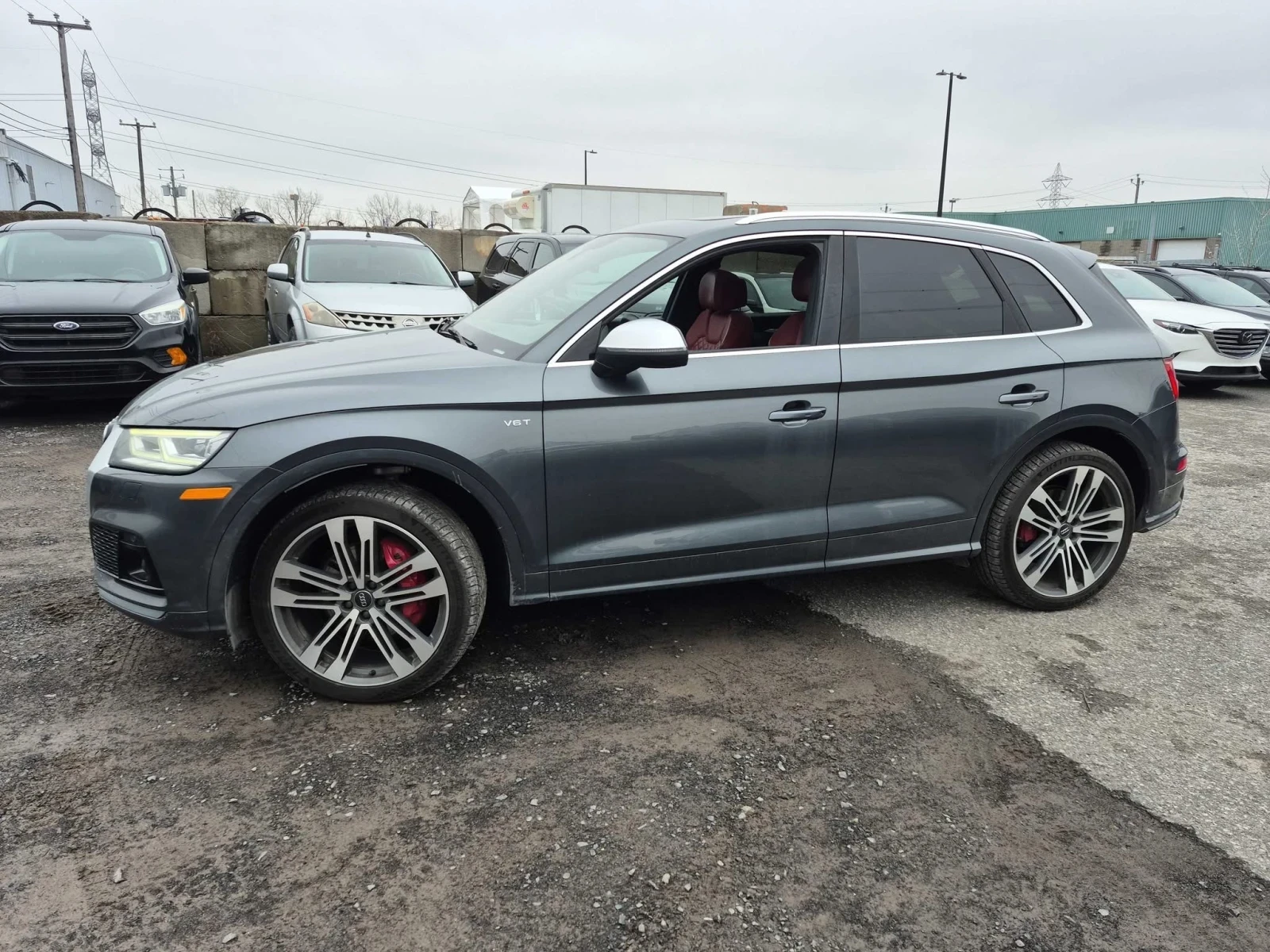 Audi SQ5 Prestige* Red Interior, снимка 3 - Автомобили и джипове - 54235847