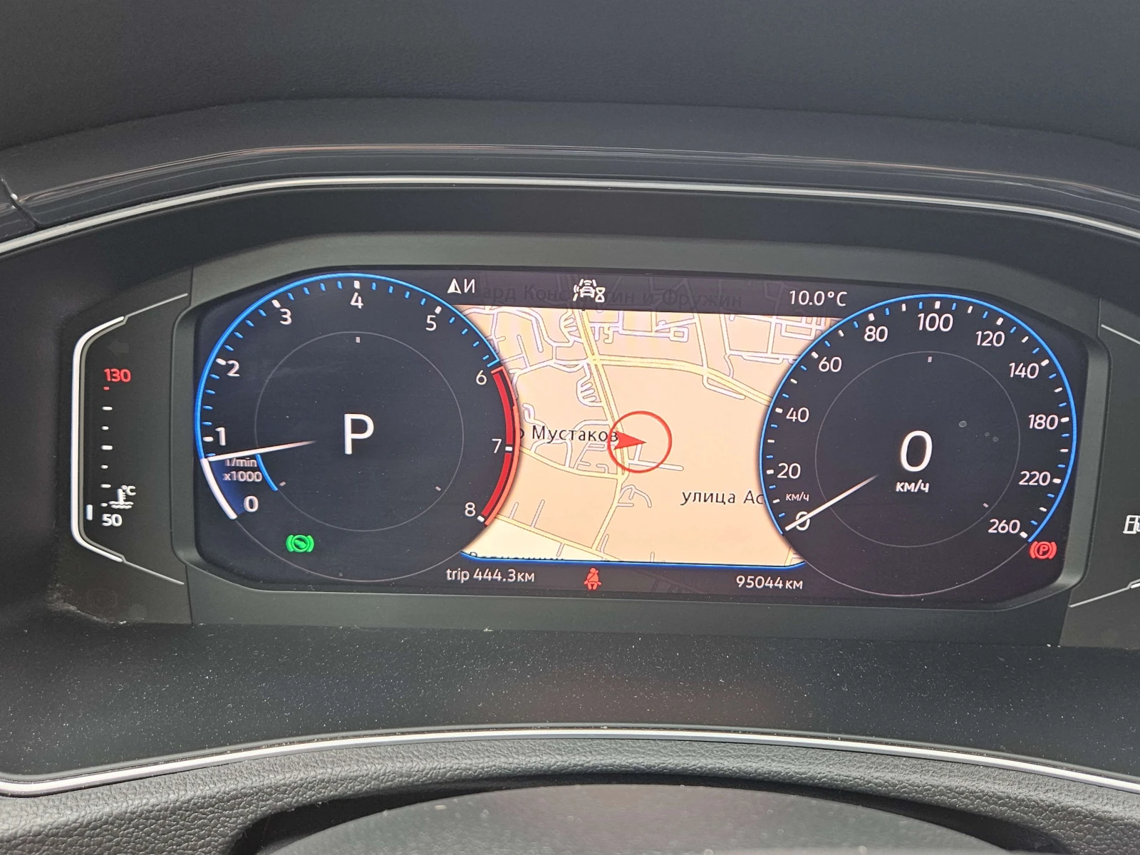 VW T-Roc Sport, снимка 14 - Автомобили и джипове - 54369481