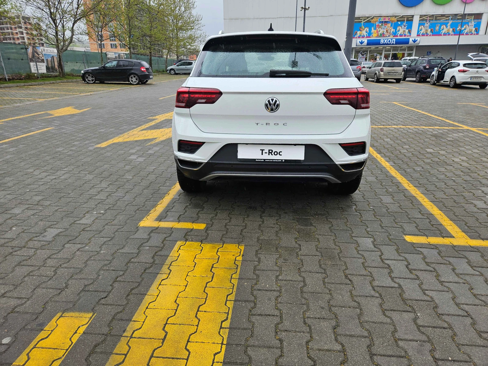 VW T-Roc Sport, снимка 4 - Автомобили и джипове - 54369481