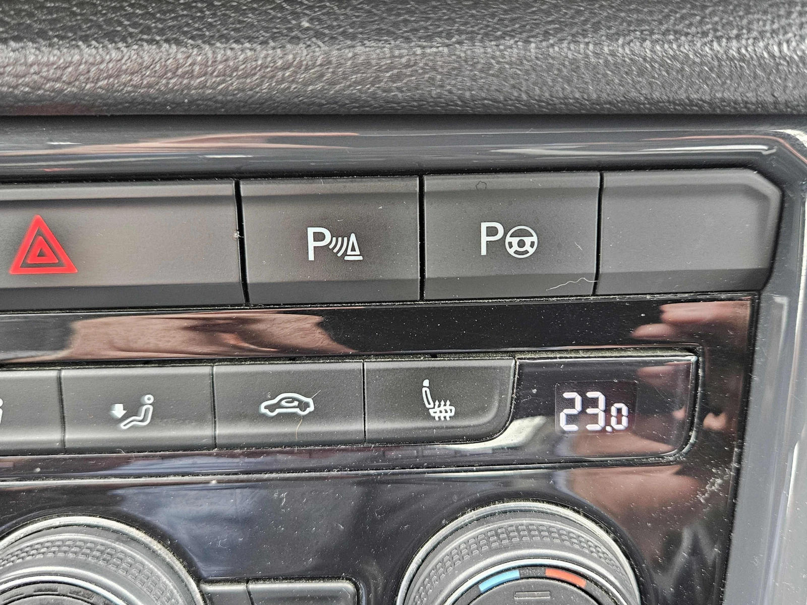 VW T-Roc Sport, снимка 15 - Автомобили и джипове - 54369481