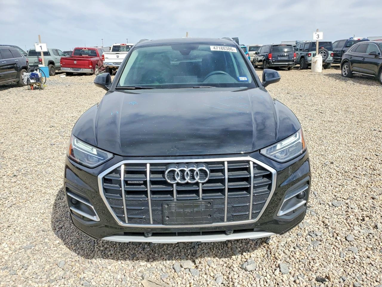 Audi Q5 2.0l Premium 40, снимка 5 - Автомобили и джипове - 54417291