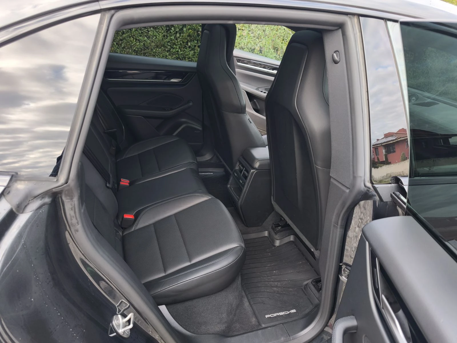 Porsche Macan 4S, снимка 12 - Автомобили и джипове - 54937465