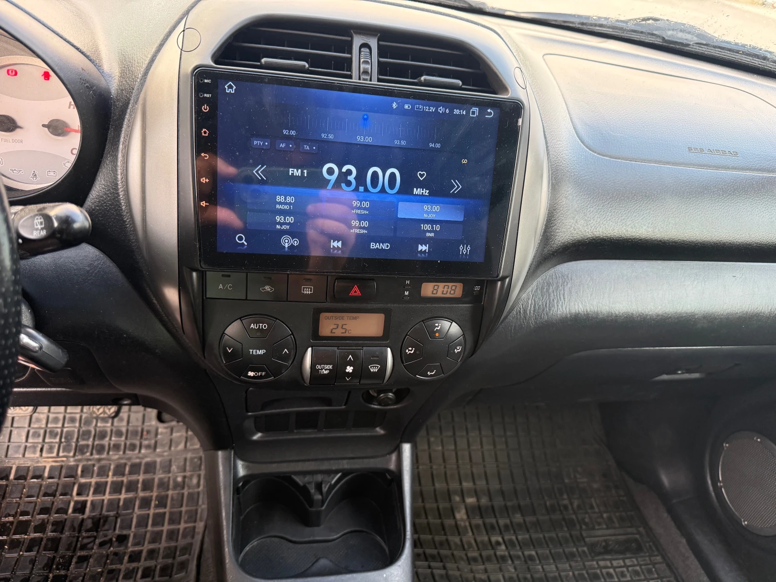 Toyota Rav4, снимка 11 - Автомобили и джипове - 55343003
