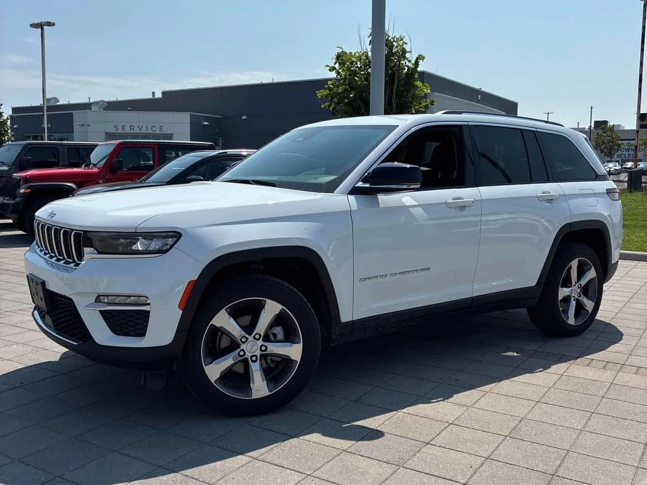 Jeep Grand cherokee * Limited * CARFAX * ОПЦИЯ ЗА ФИНАНСИРАНЕ, снимка 2 - Автомобили и джипове - 55647333