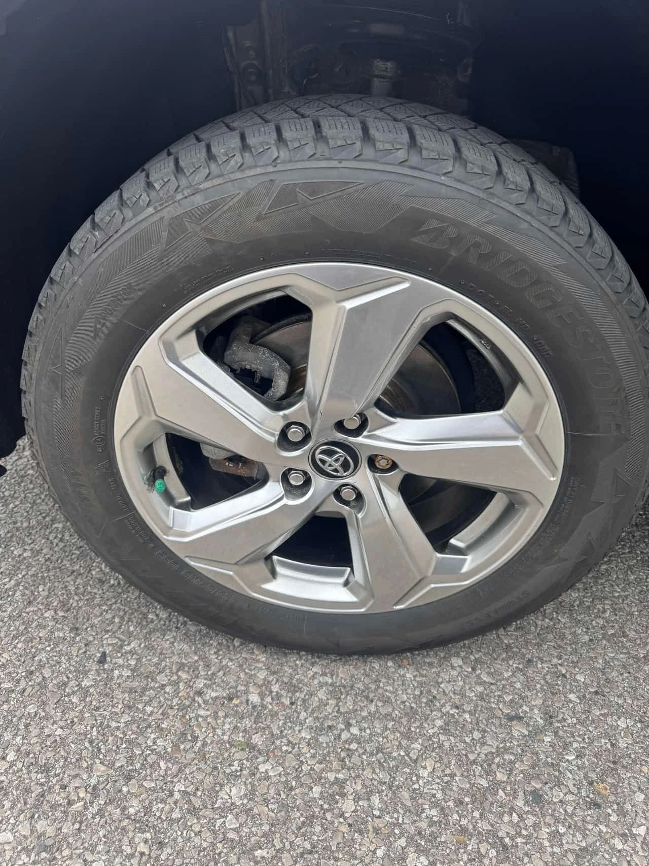 Toyota Rav4 Hybrid LE / CARFAX / АВТОКРЕДИТ , снимка 7 - Автомобили и джипове - 55650374