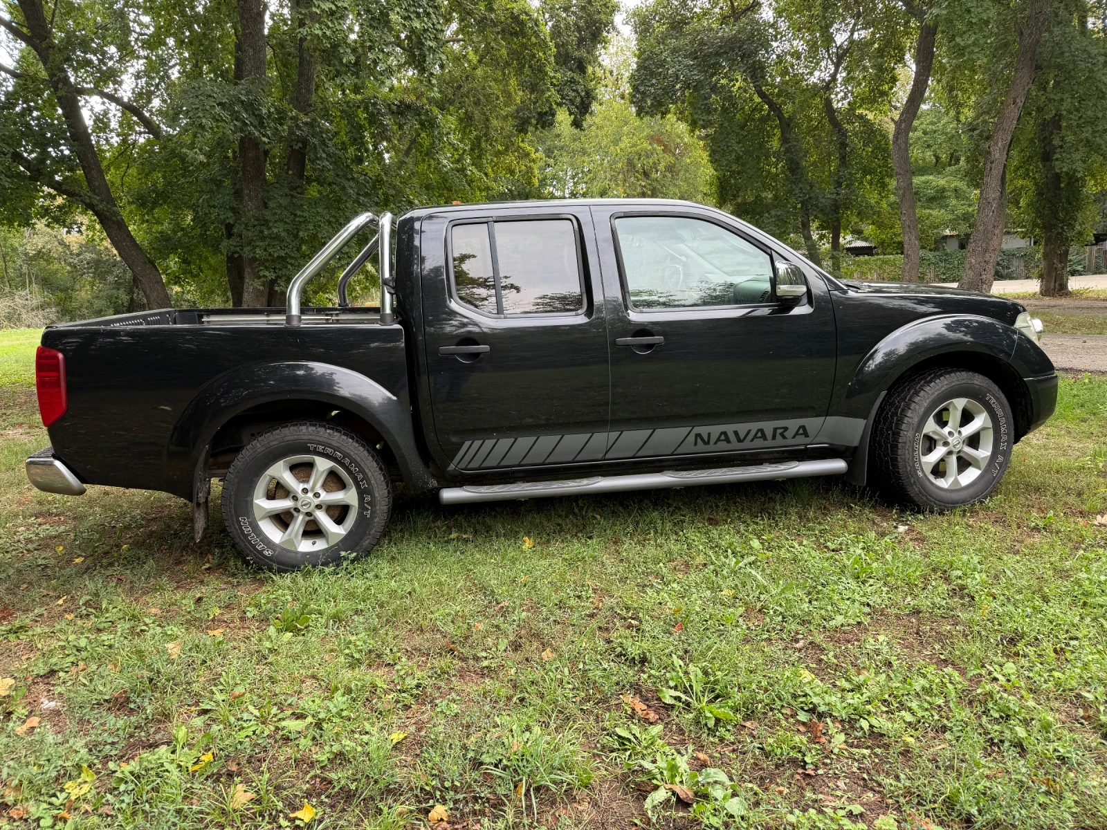 Nissan Navara, снимка 7 - Автомобили и джипове - 56231314