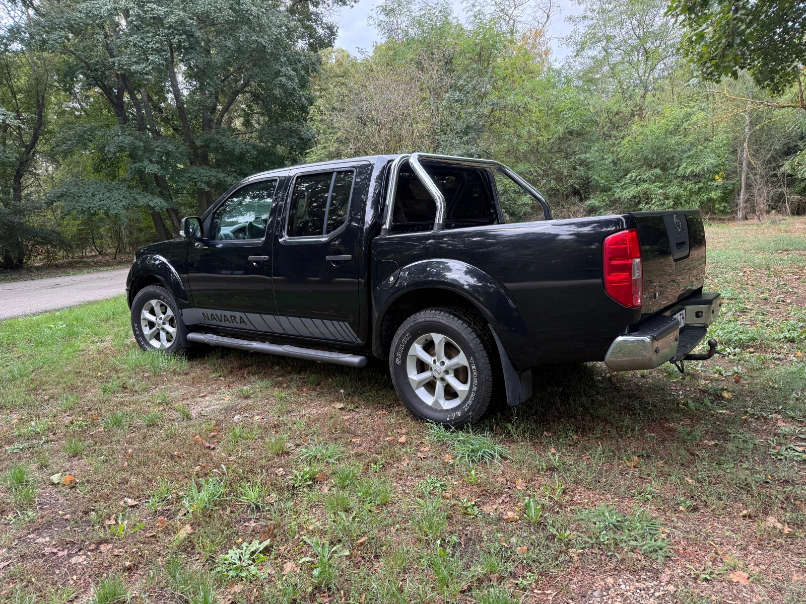 Nissan Navara, снимка 4 - Автомобили и джипове - 56231314