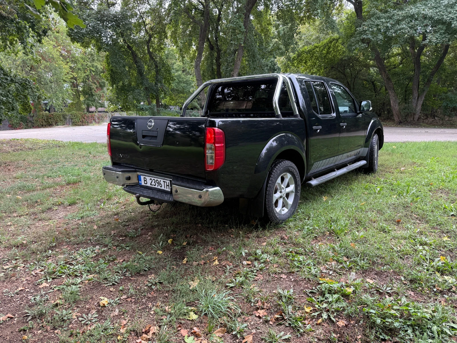 Nissan Navara, снимка 5 - Автомобили и джипове - 56231314