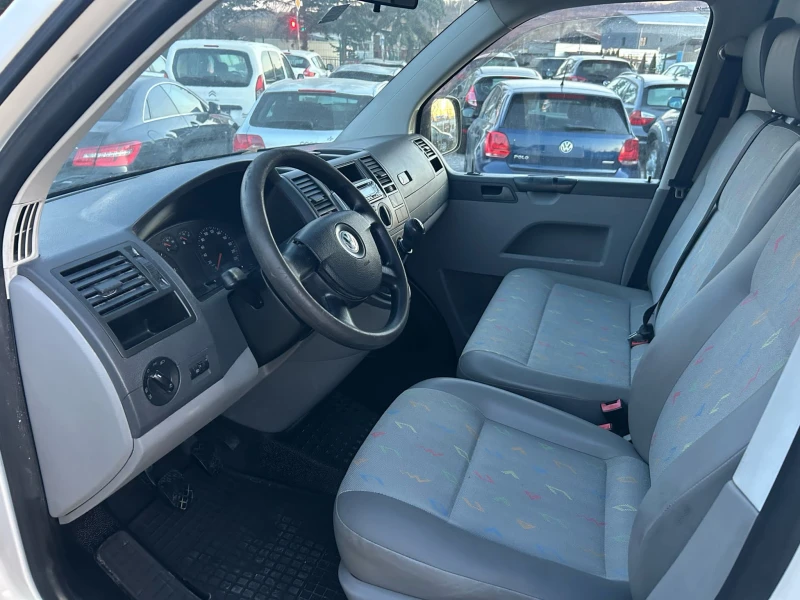 VW T5 1.9TDI, снимка 14 - Бусове и автобуси - 49433887