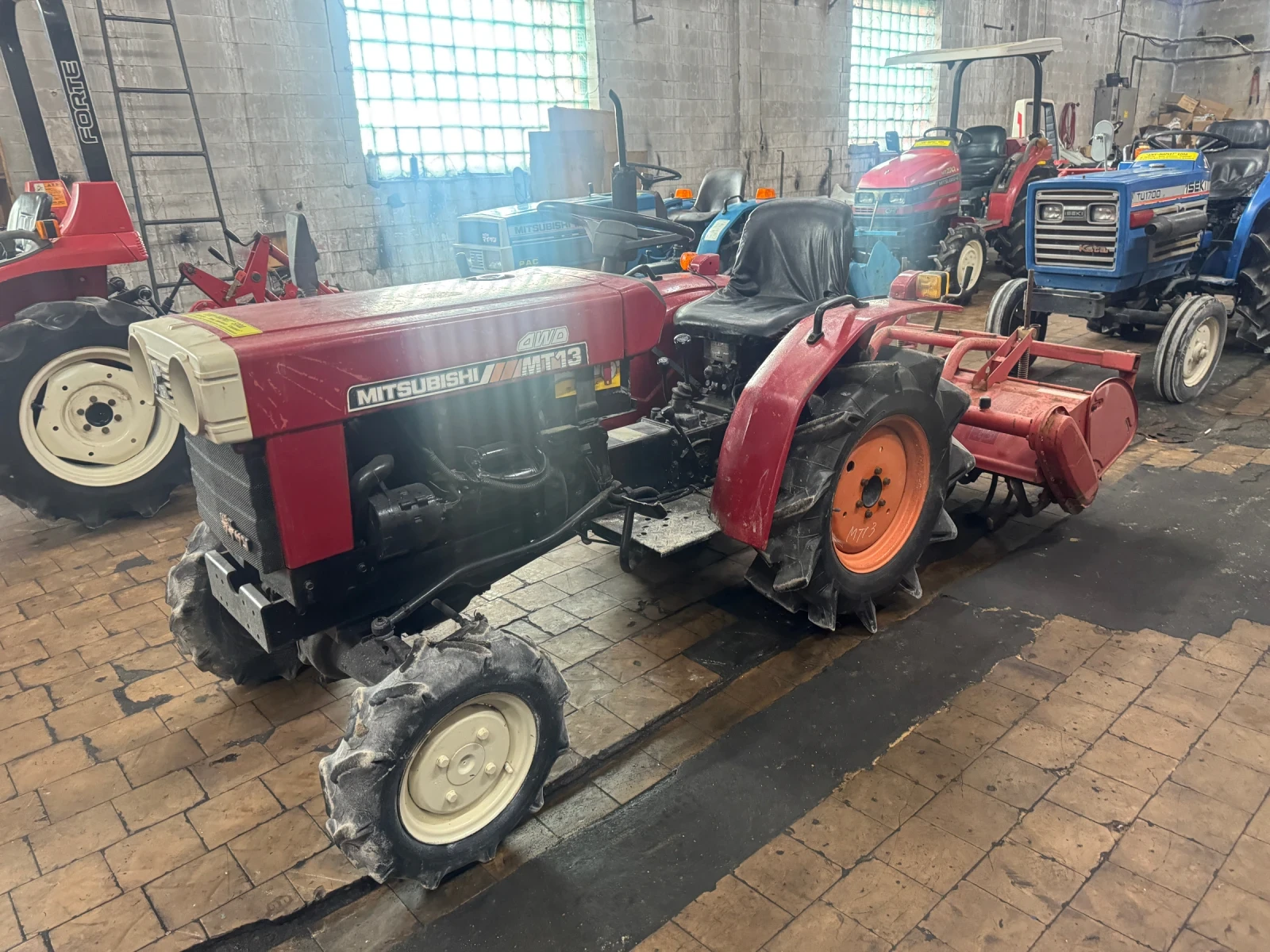 Трактор Mitsubishi MT13D - изображение 5
